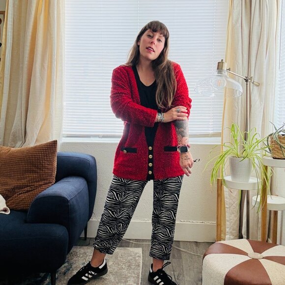 Vintage 90s Cathy Daniels Red Black Attached Cardigan Sweater | Size Large - Picture 13 of 13